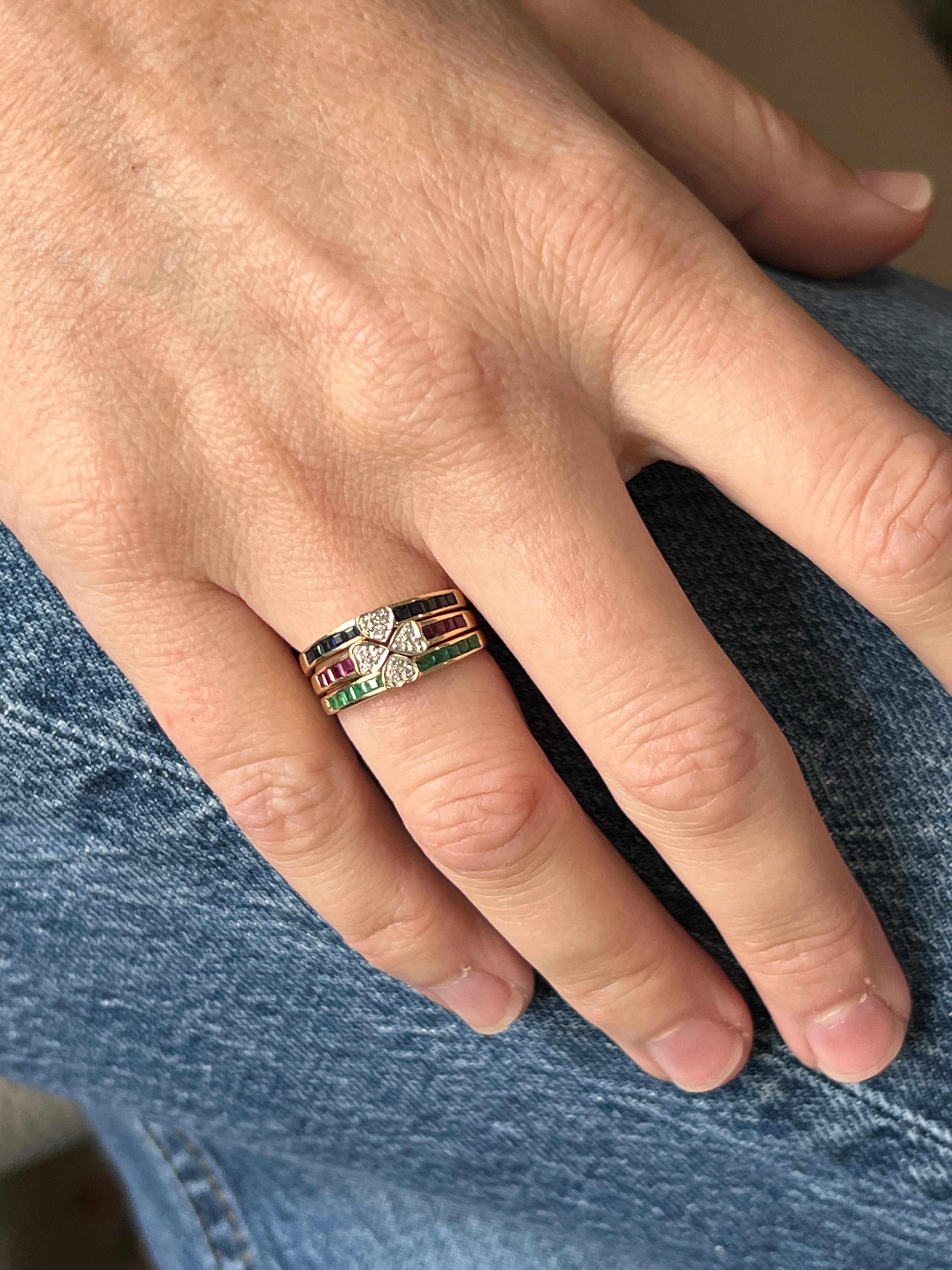 Bill Blass Smaragd Rubin Blauer Saphir & Diamant 14k Gelbgold Stack Ring 1990s im Zustand „Gut“ im Angebot in Towson, MD