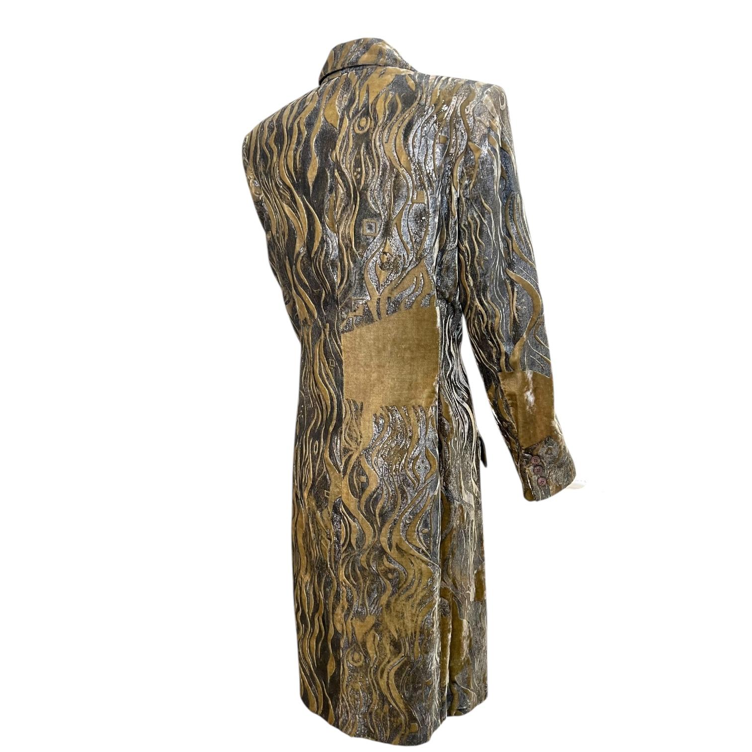 Bill Blass A/I 1997 Cappotto in velluto serigrafato a mano in vendita 1