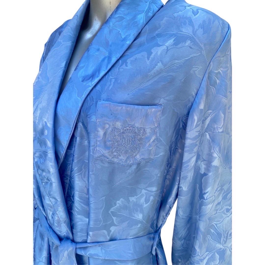 Bill Blass Ice Blue Jacquard Embroidered Insignia Vintage Robe Size Large  7