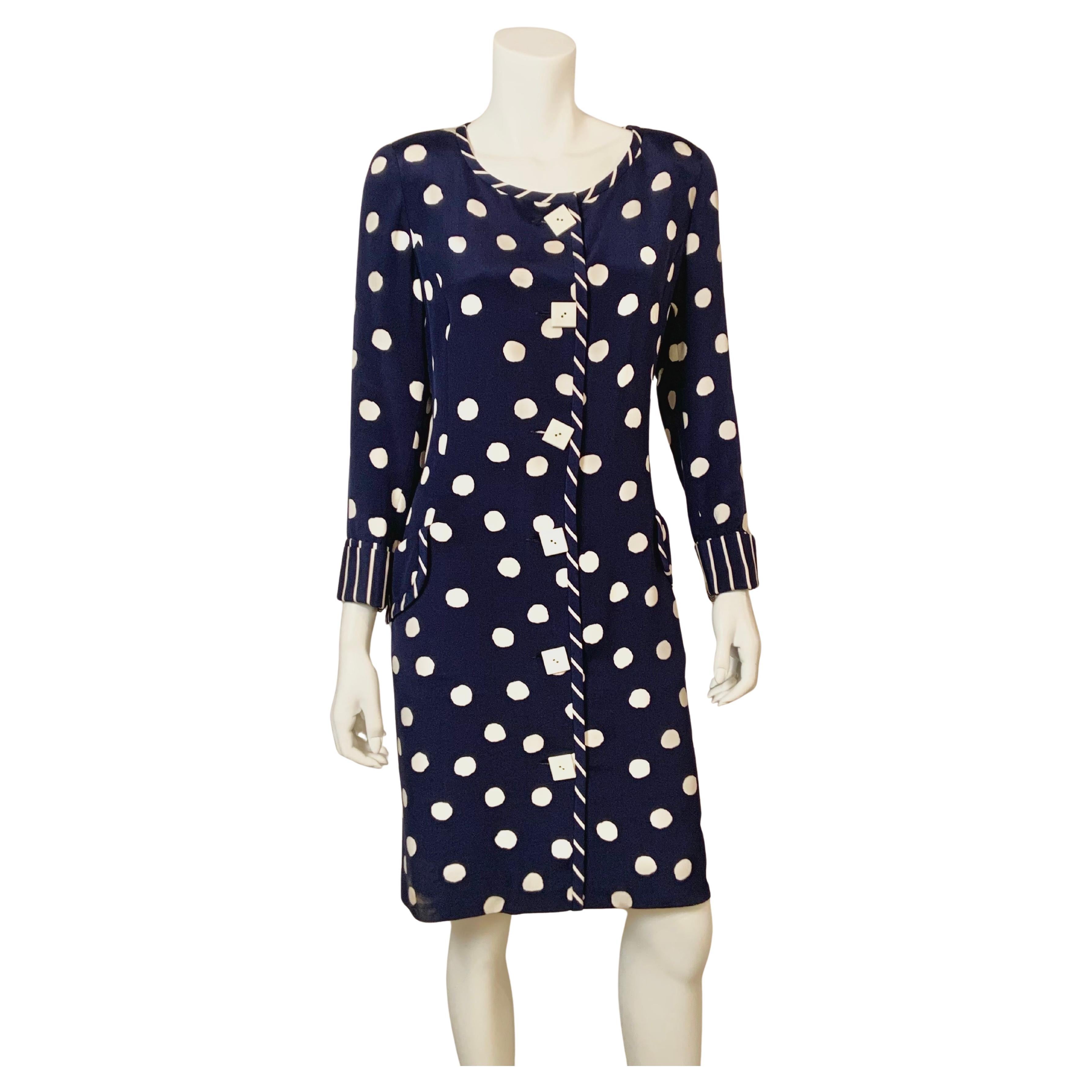 Bill Blass - Robe à pois bleu marine et blanc avec bordure rayée bleu marine et blanche