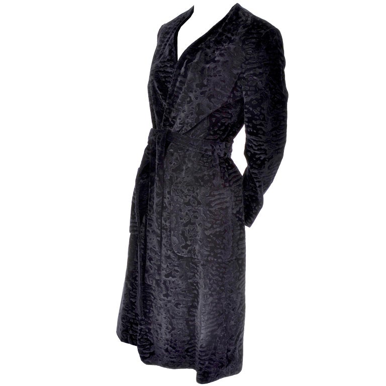 Bill Blass Vintage Coat in Black Flocked Velvet With Pockets and Belt ...
