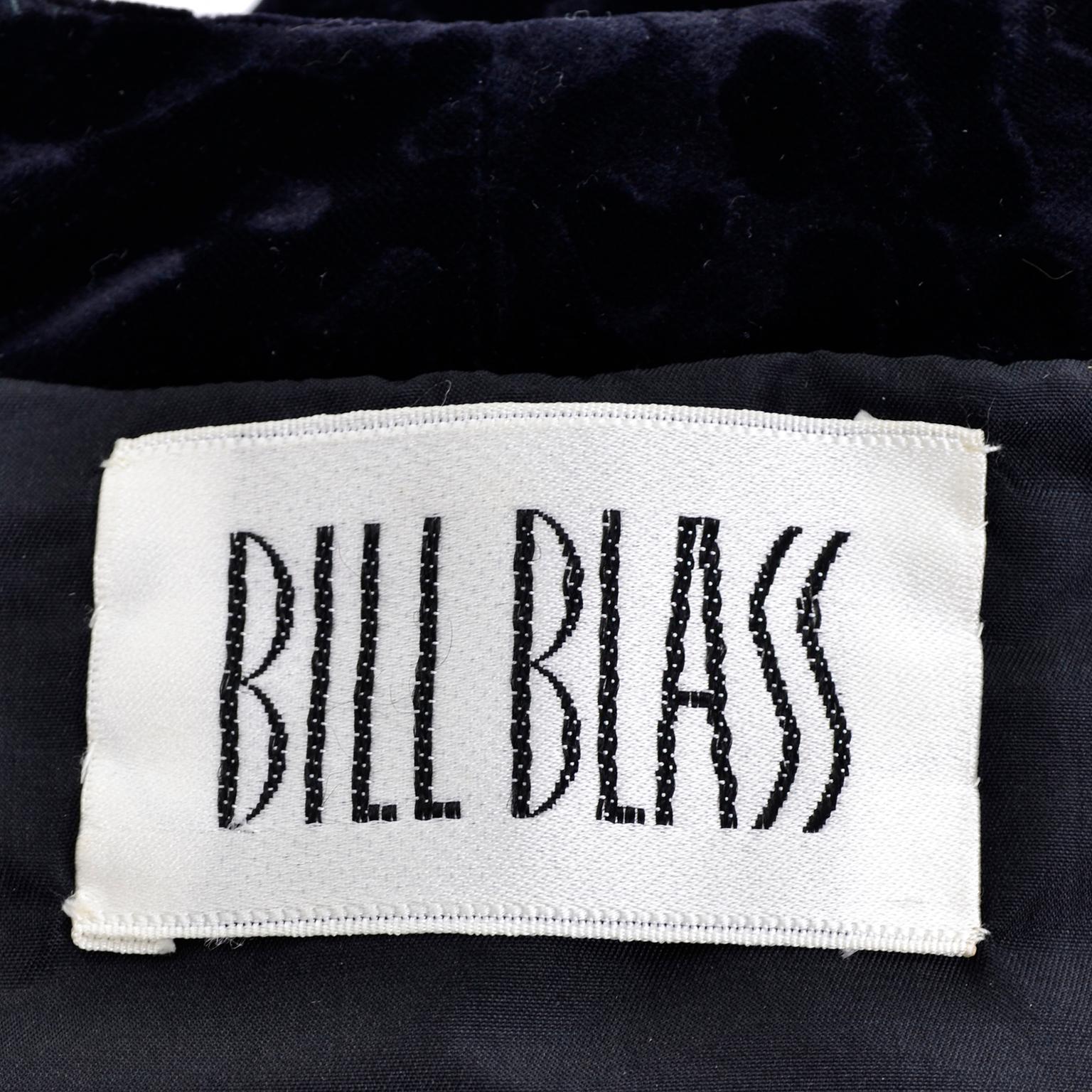 Bill Blass Vintage Coat in Black Flocked Velvet With Pockets and Belt For Sale 2