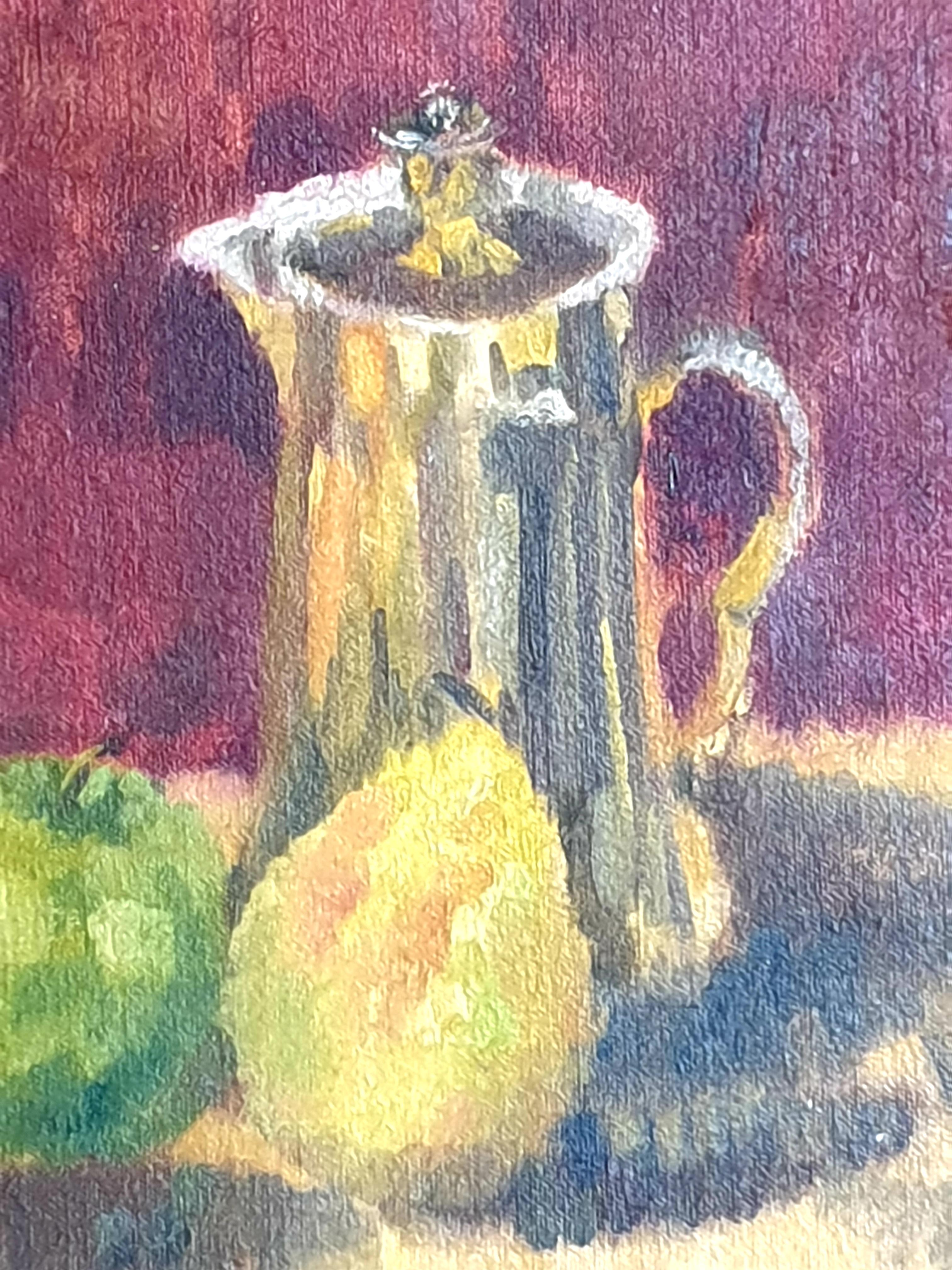 Colorido bodegón francés, fruta y cafetera. Óleo sobre tabla. en venta 3