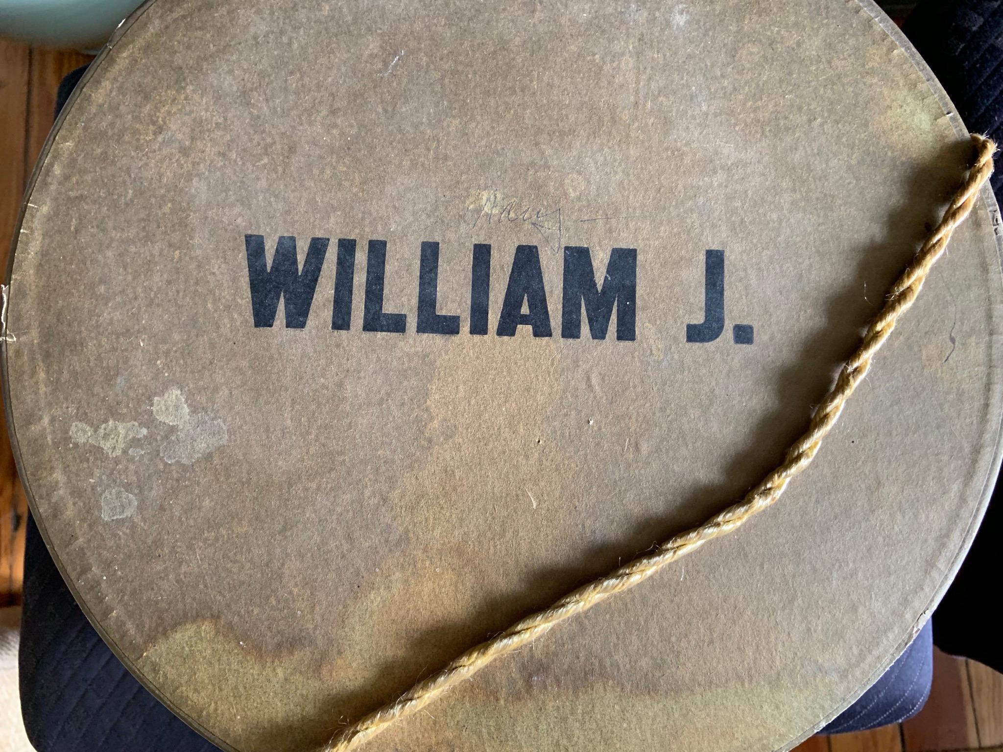 Bill Cunningham William J Polka Dot Velvet Hat in the Original William J Hatbox In Excellent Condition In New Hope, PA