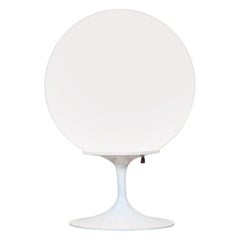 Lampada da tavolo a tulipano bianco "Stemlite" di Bill Curry & Design Line