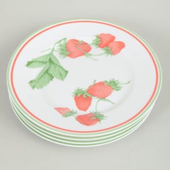 Bill Goldsmith for Limoges. 4 porcelain lunch plates. Fraise series. 1980s