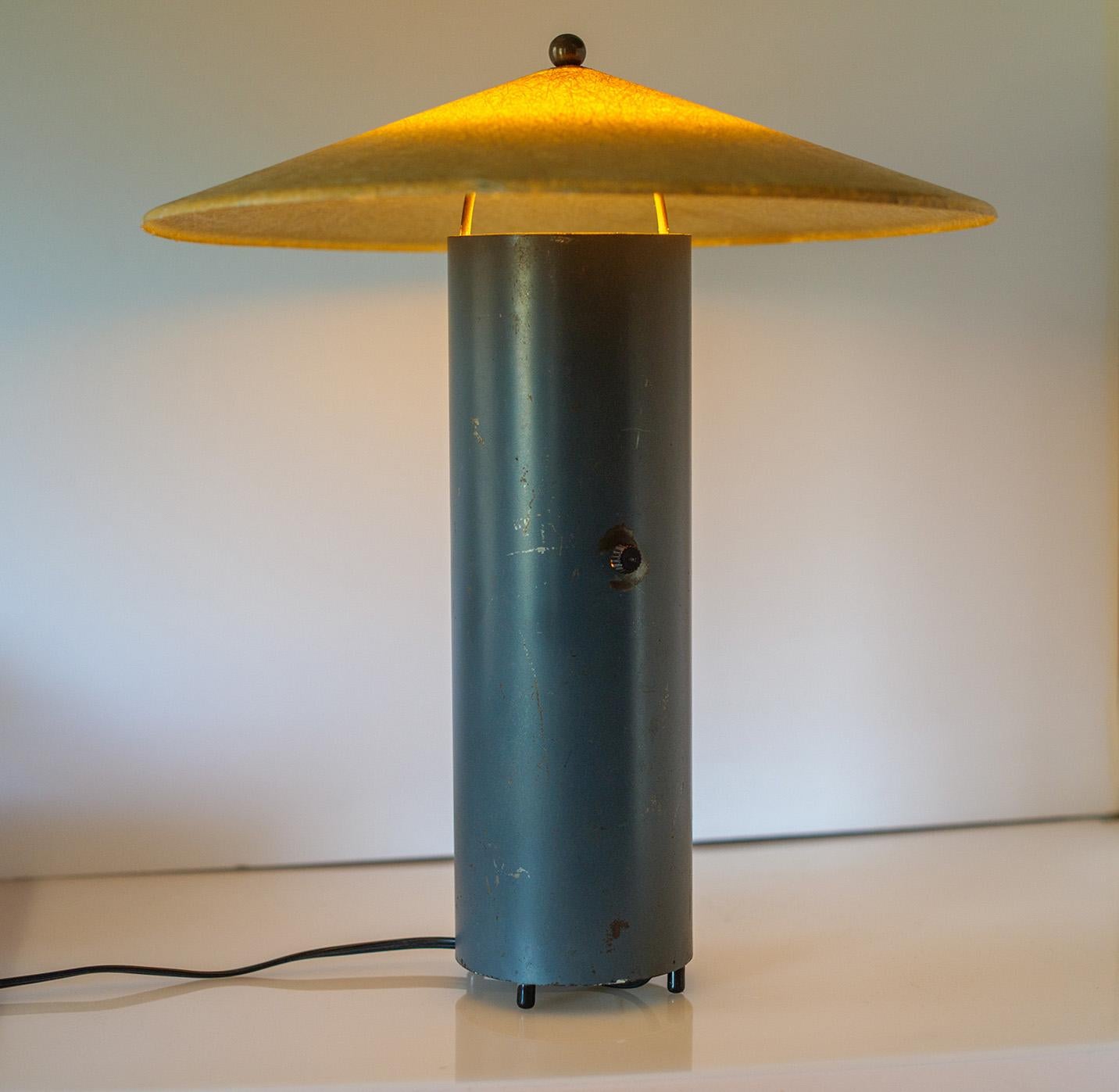 Bill Lam Table Lamp with Tiltable Fiberglass Reflector In Good Condition For Sale In New York, NY