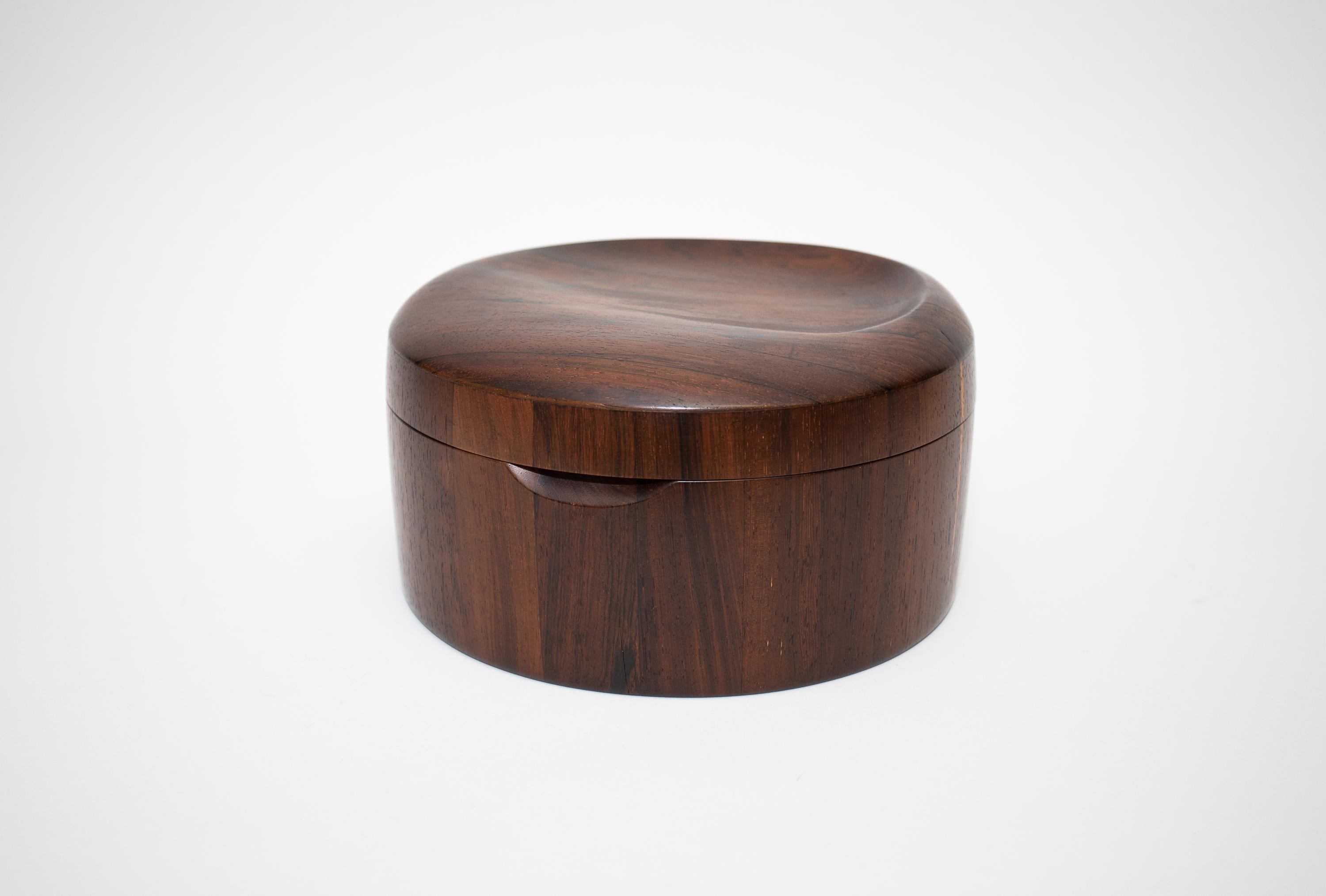 Caja decorativa Bill Long Estadounidense en venta