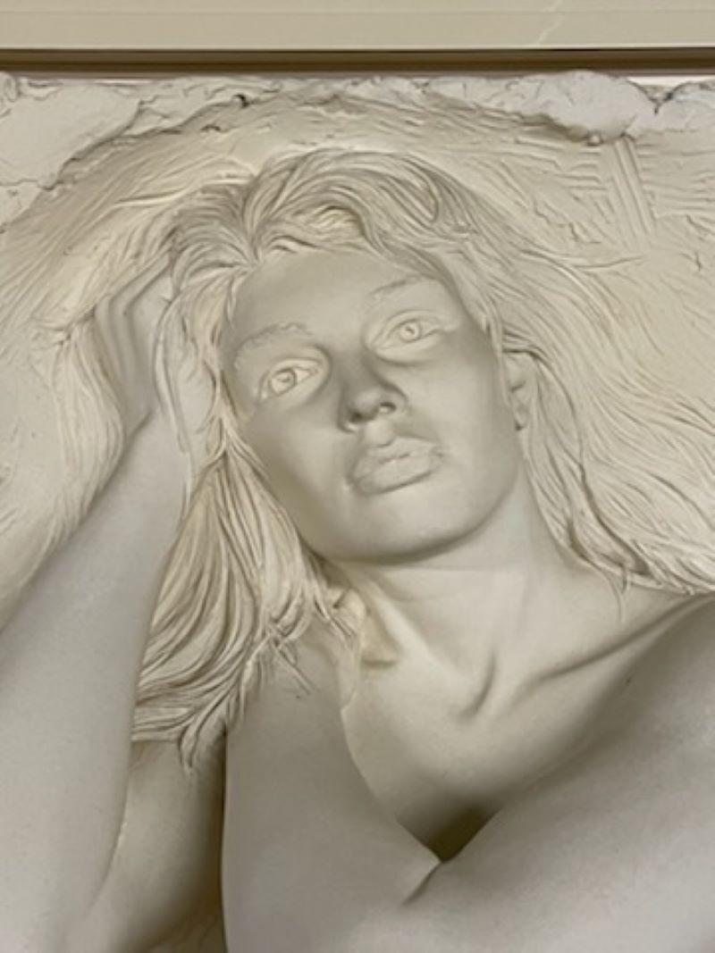 Bill Mack 3D-Figuren-Wandskulptur, „Reflection“, Monumental in Größe, Nude (amerikanisch) im Angebot