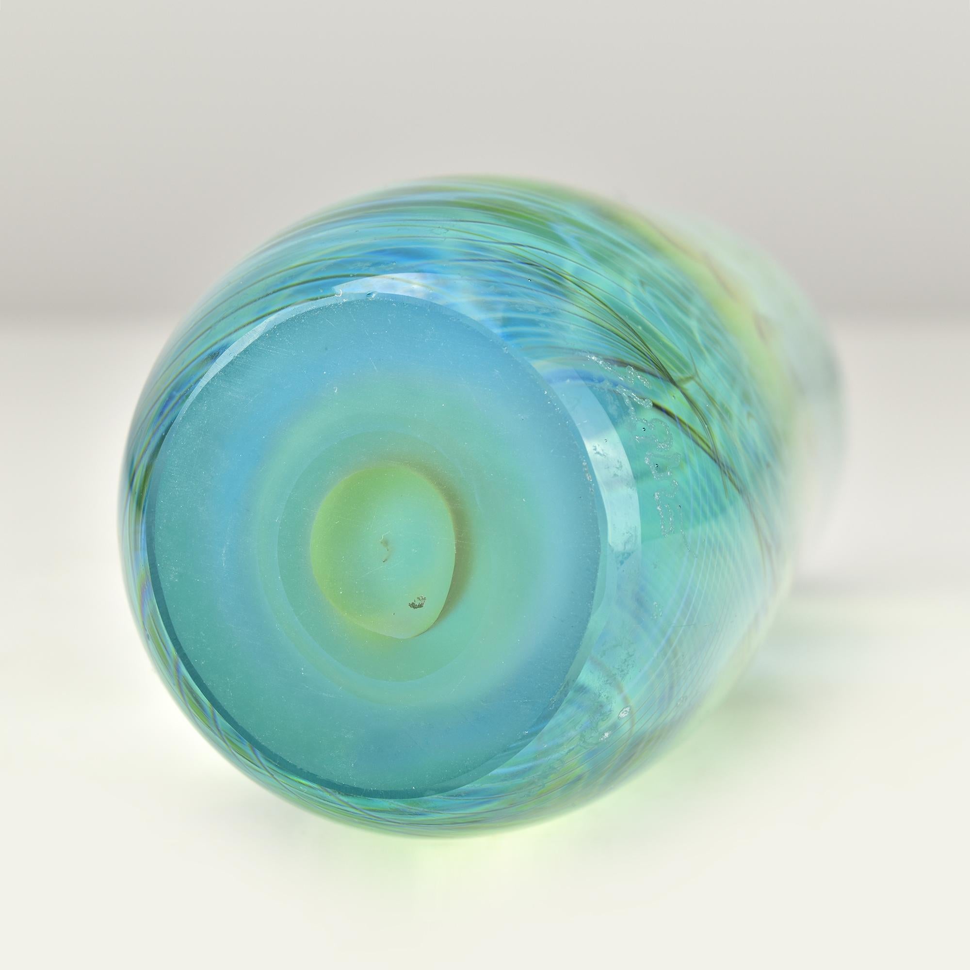Bill Slade Studio Glass Briefbeschwerer, Bullet Series, signiertes Kunstglas-Objekt im Angebot 4