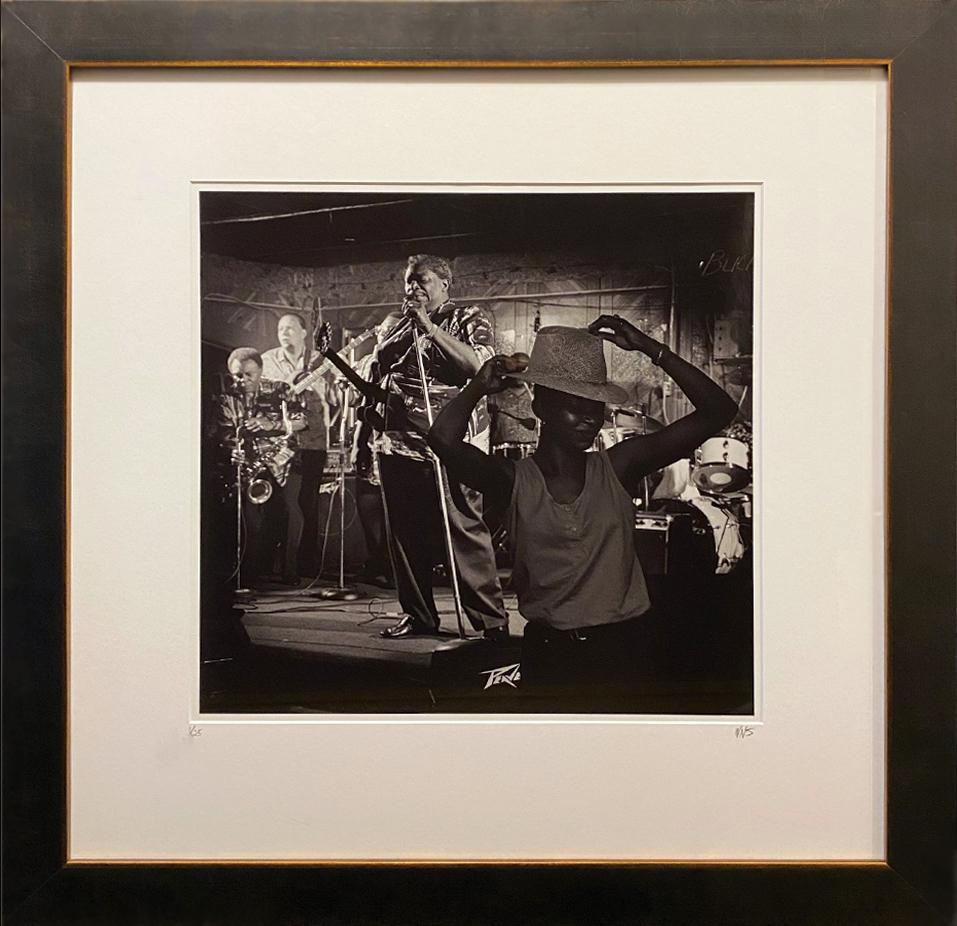 Bill Steber Black and White Photograph – BB King, Club-Ebenholz, Indianola, MS, 1994