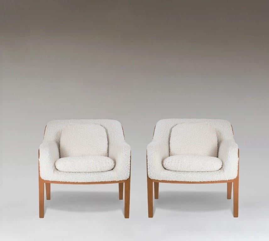 A great set of club lounge chairs designed by an alum of Philadelphia's own University of the Arts, Bill Stephen was a designer and director at Knoll where he produced a series of chairs. This model '1315' chair can unquestionably be considered a