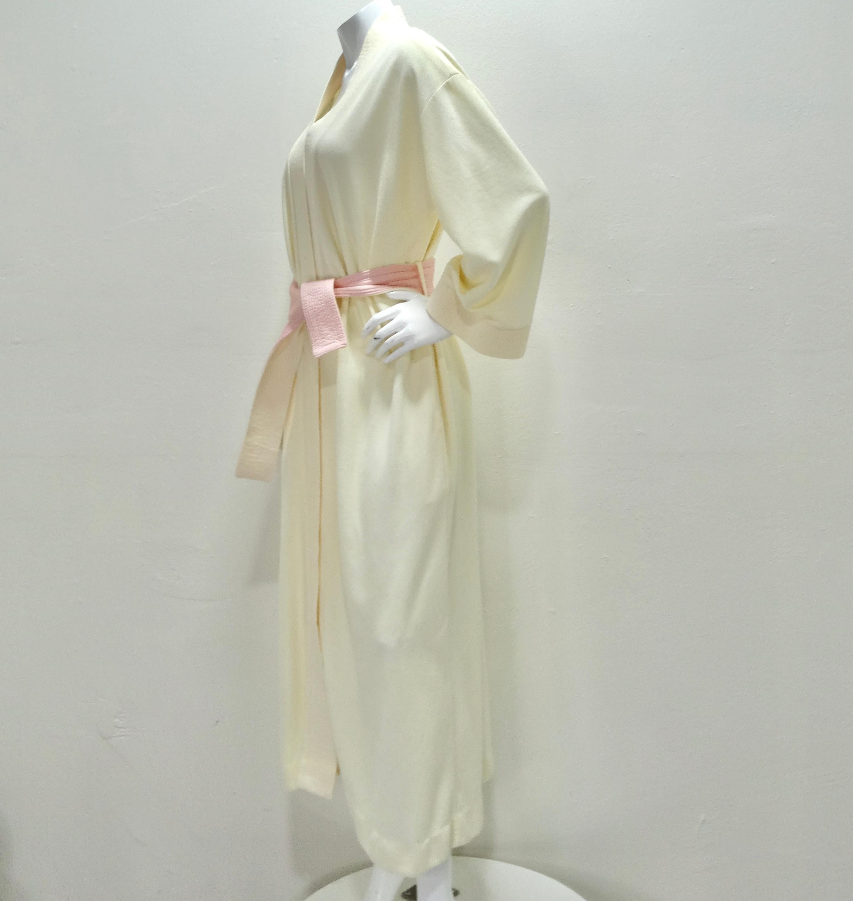 Bill Tice 1980s Lotus Flower Robe In Good Condition For Sale In Scottsdale, AZ