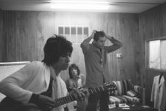 The Rolling Stones hinter der Bühne von Bill Wyman