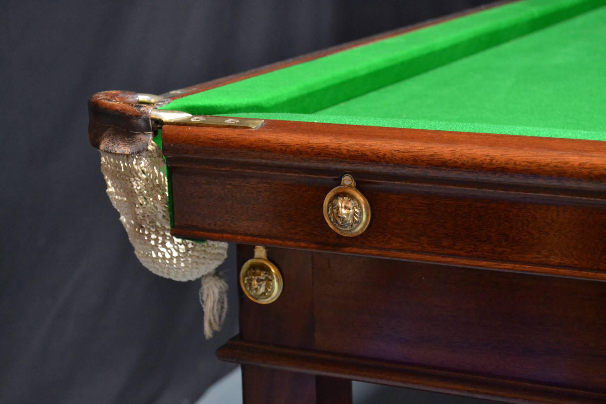 George III Billiard Snooker Pool Table Georgian Gillow London Lancaster, circa 1800 For Sale