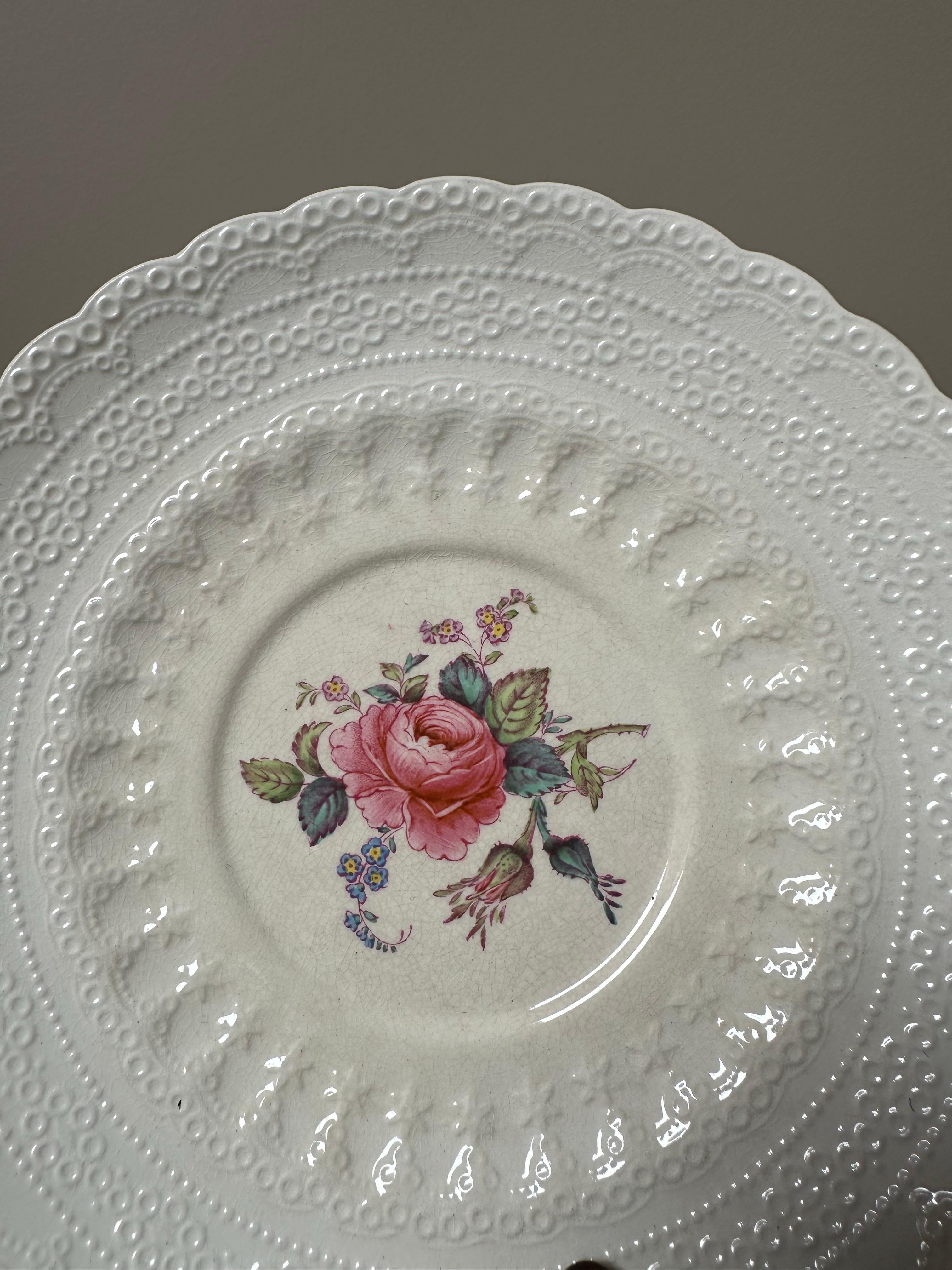 Billingsley, Spode Copeland, Rosa rosa inglesa en relieve, Platos de porcelana 1920 en venta 11