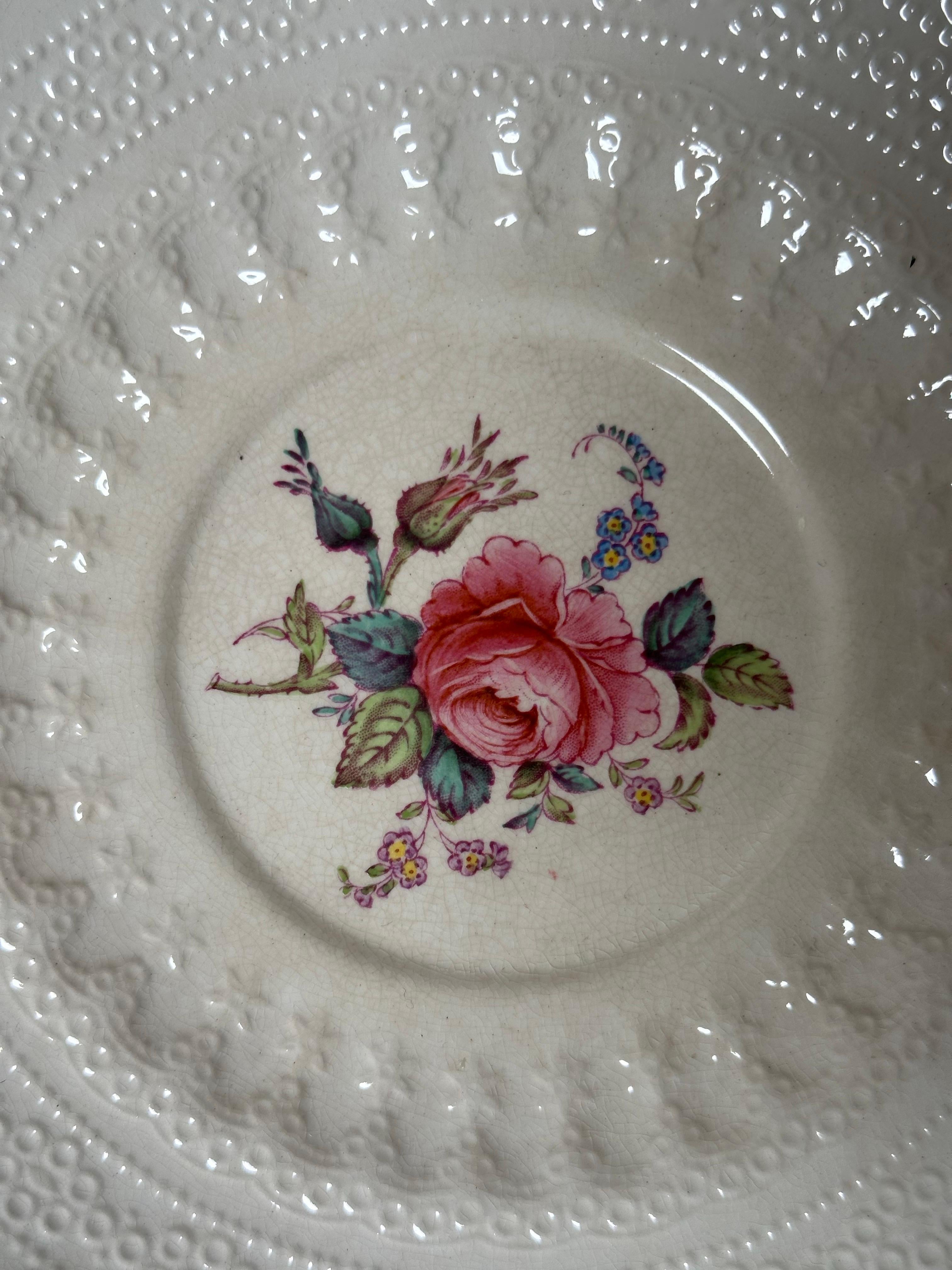 Billingsley, Spode Copeland, Rosa rosa inglesa en relieve, Platos de porcelana 1920 en venta 2