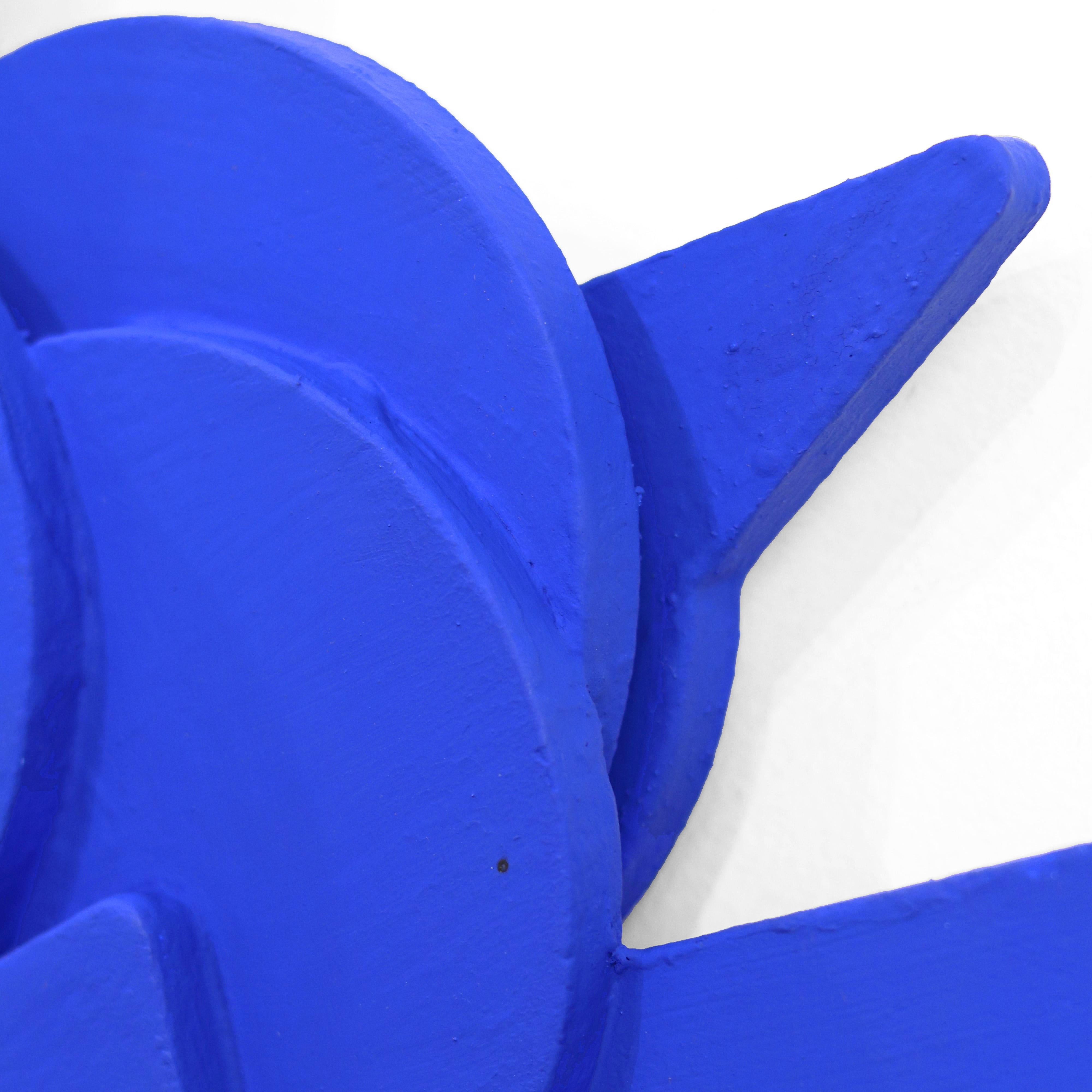 Blanco Blue - Minimalist Geometric Three-Dimensional Blue Wall Sculpture For Sale 3