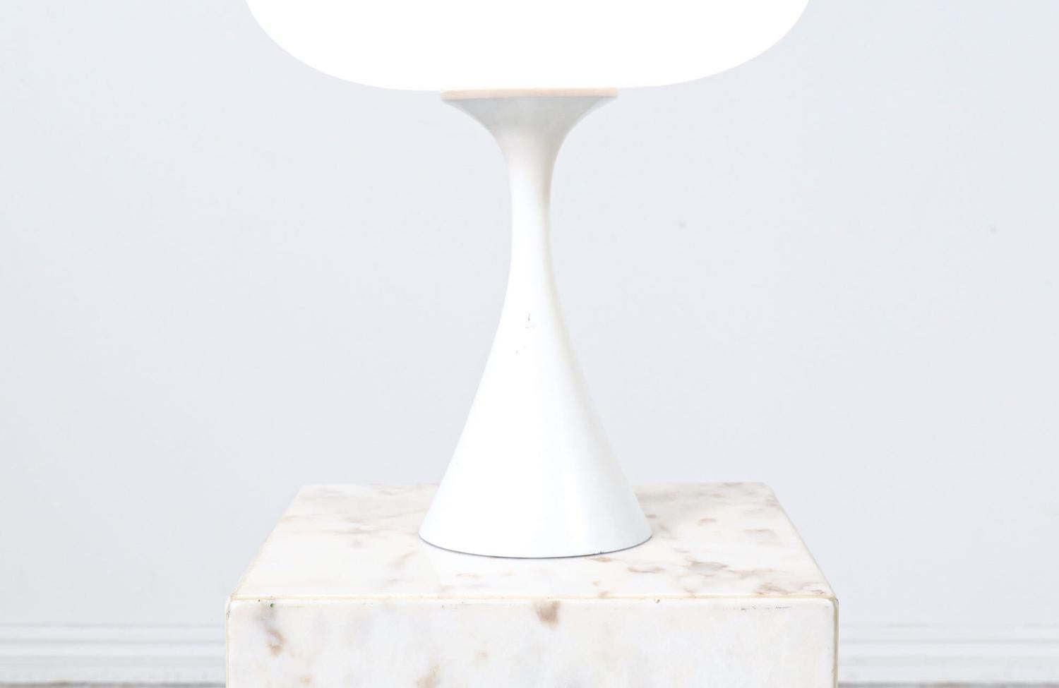 Billy Curry “Mushroom” Frosted Glass Table Lamp for Laurel In Excellent Condition For Sale In Los Angeles, CA
