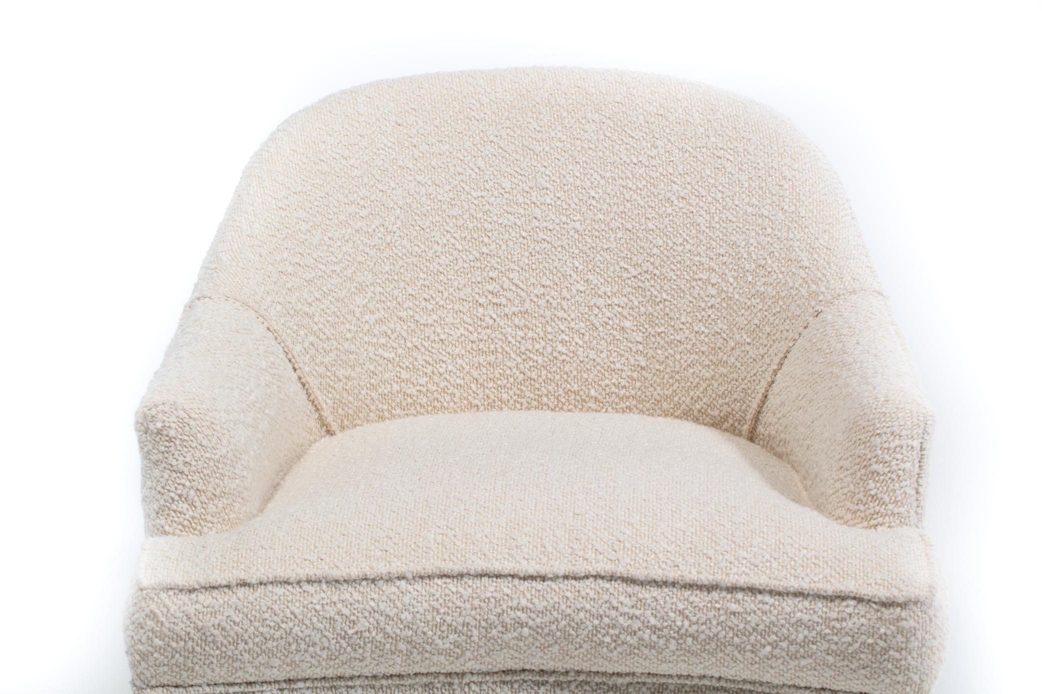 Billy Haines Hollywood Regency Chaises longues pivotantes en acajou et bouclé crème en vente 7