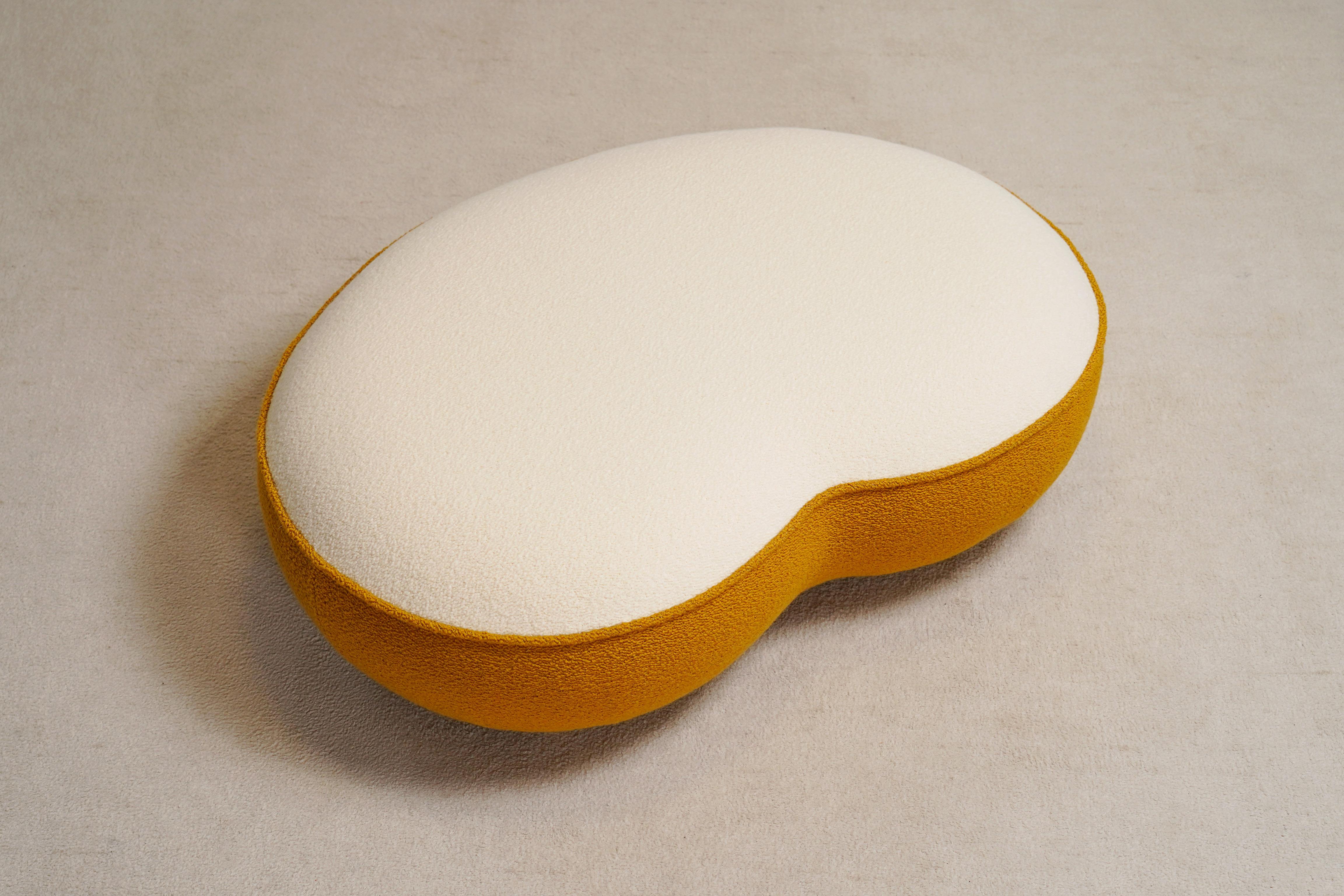 Français Pouf Billy par Proisy Studio en vente