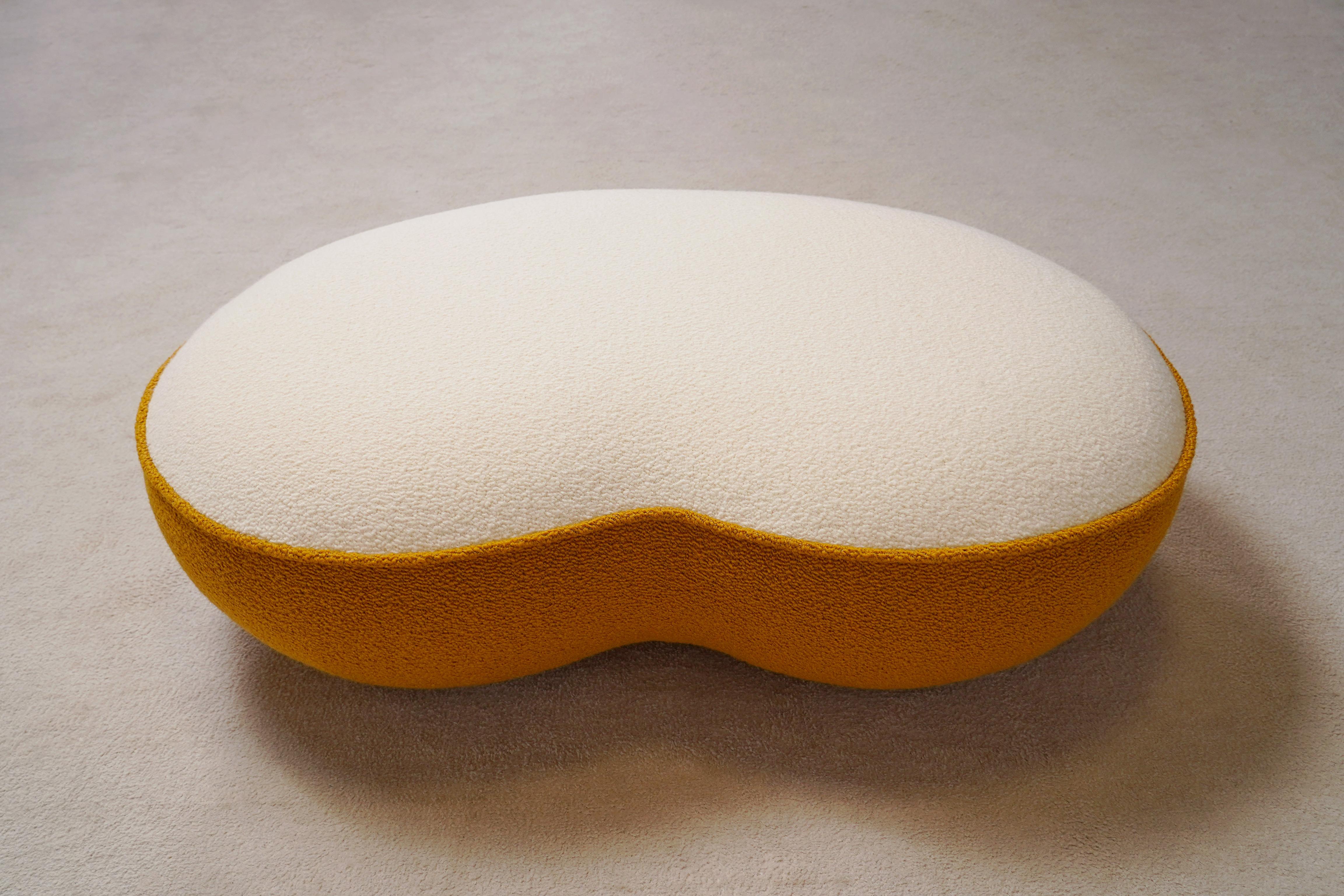 Pouf Billy par Proisy Studio Neuf - En vente à Paris, FR