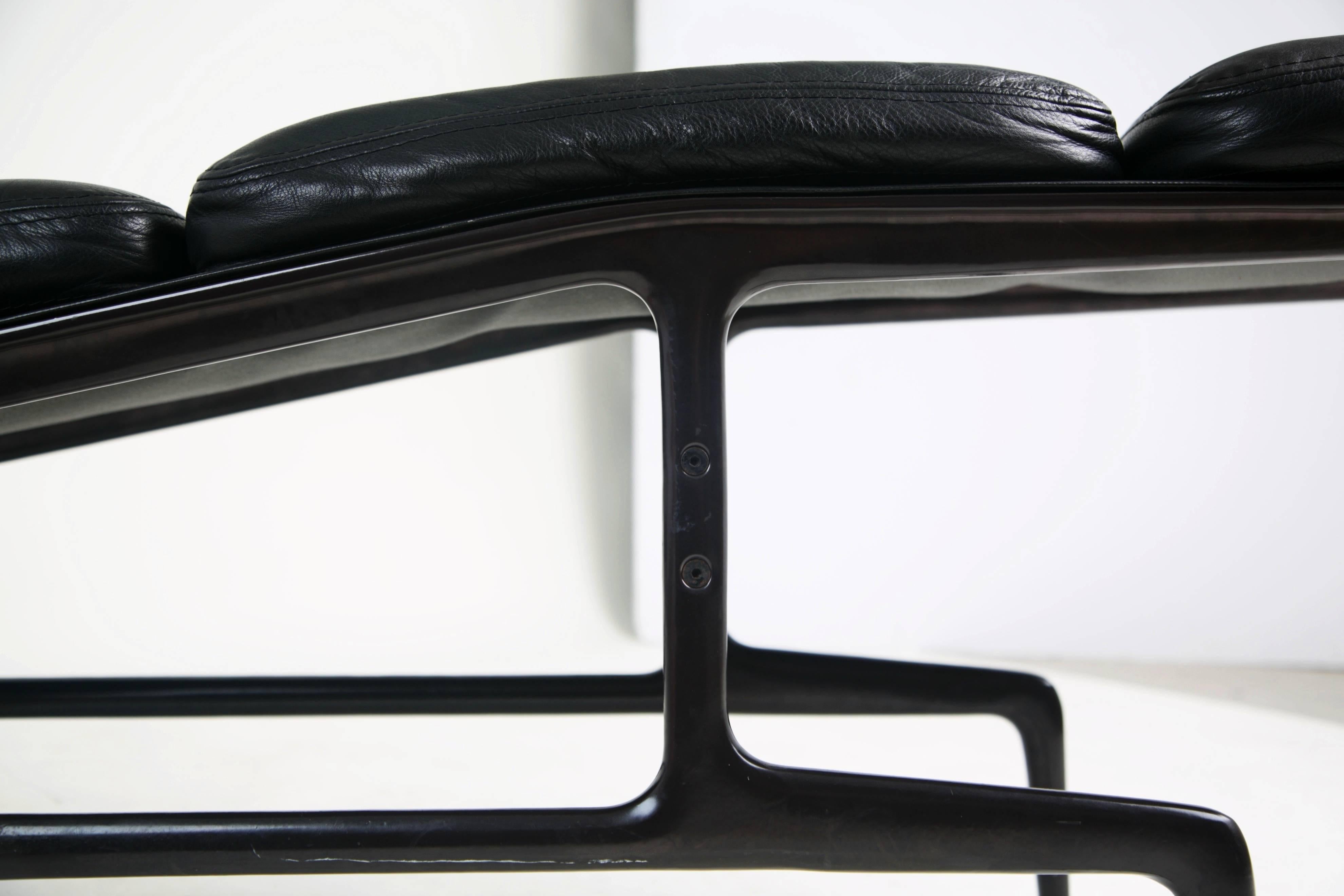 American Billy Wilder Chaise Longue by Ray & Charles Eames for Herman Miller, Signed 1988