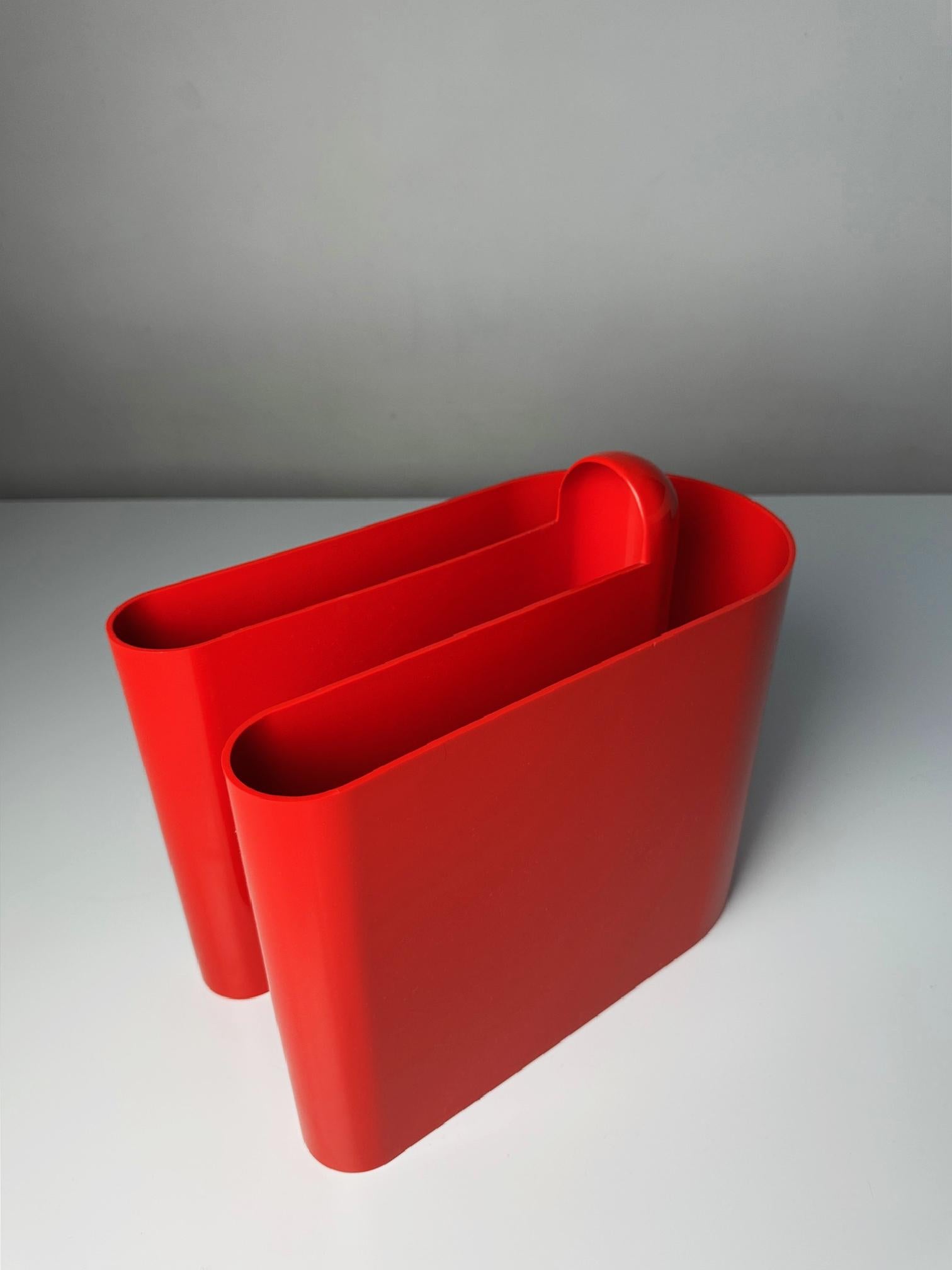 “Bilumen” Magazine Rack by Rodolfo Bonetto, 1960s Italy — Iconic For Sale 1