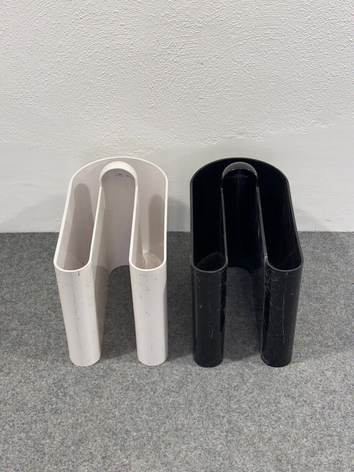 Bilumen Magazine rack White/Black Rodolfo Bonetto Design 1960's For Sale 1