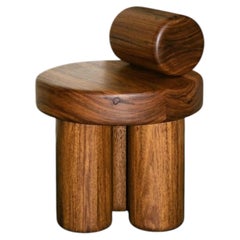 Tabouret Bimbo, bois durable, design brésilien, sculptural - Intérieur