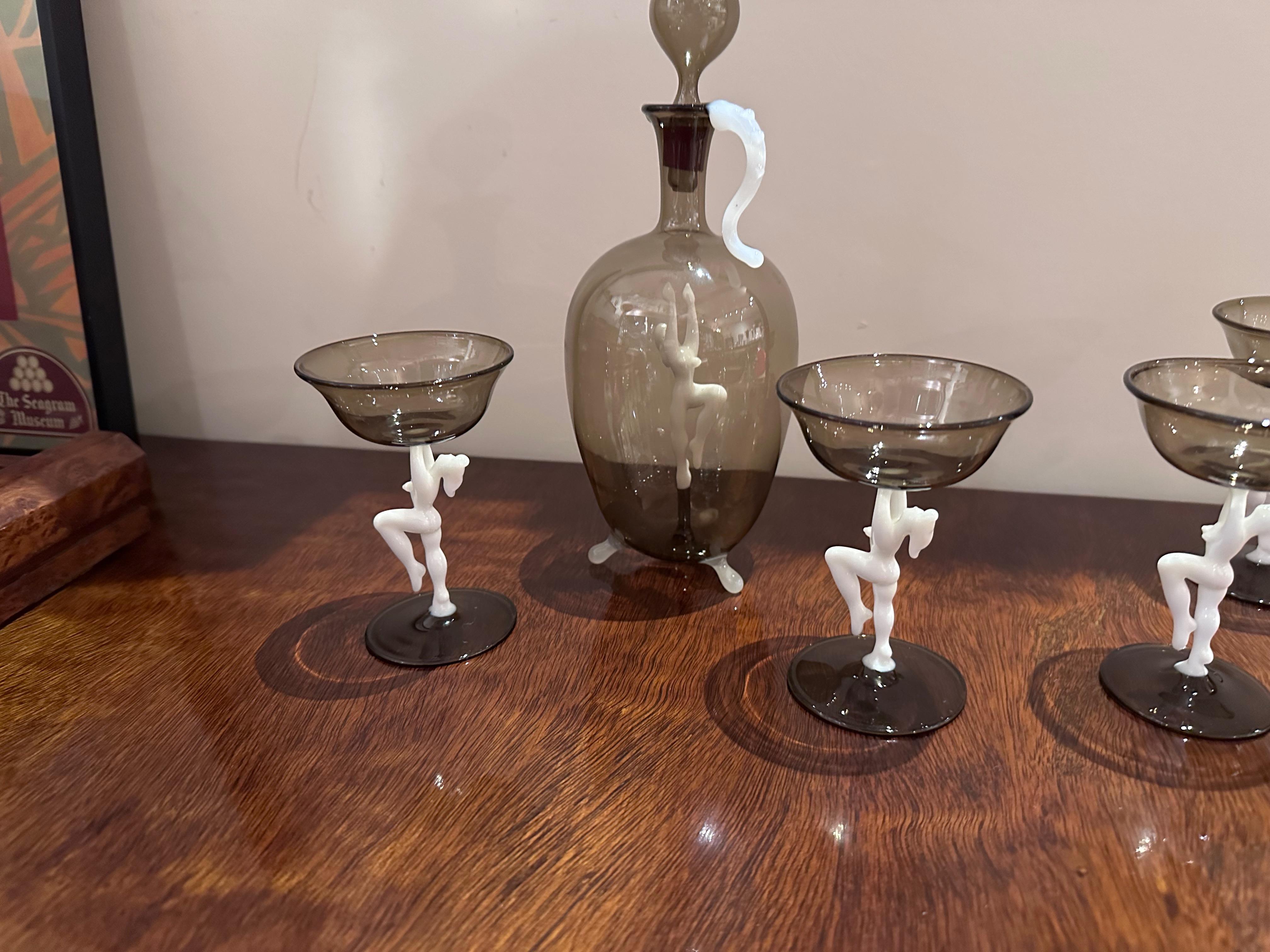 Bimini (Vienna) Complete Liqueur Set Original Decanter and 6 Matching Glasses wi For Sale 4