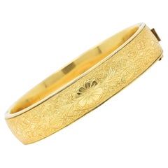 Binder Bros. Retro 14 Karat Yellow Gold Floral Bangle Bracelet