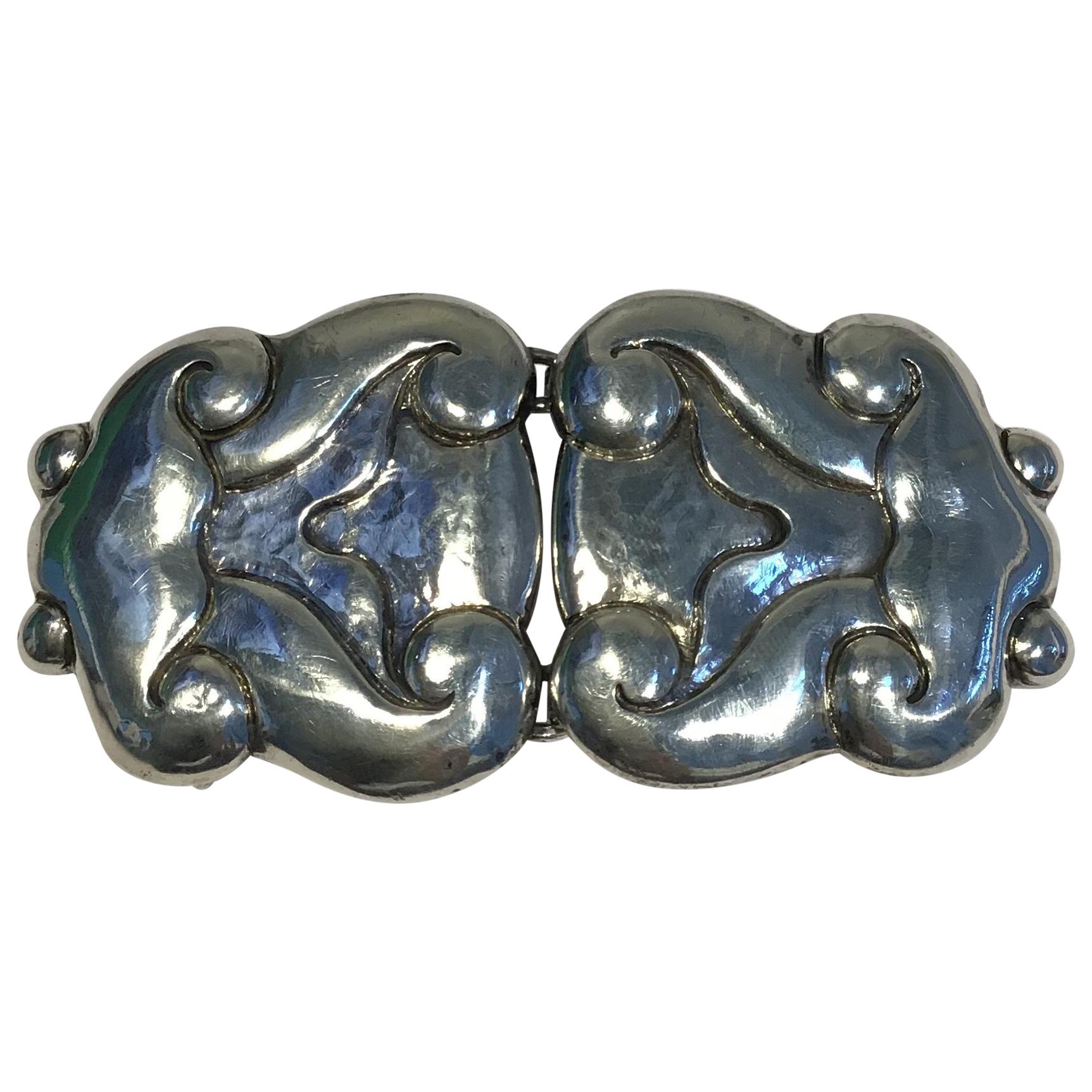 Bindesboll Belt Buckle in Silver from Holger Kyster's Silver Smithy For Sale