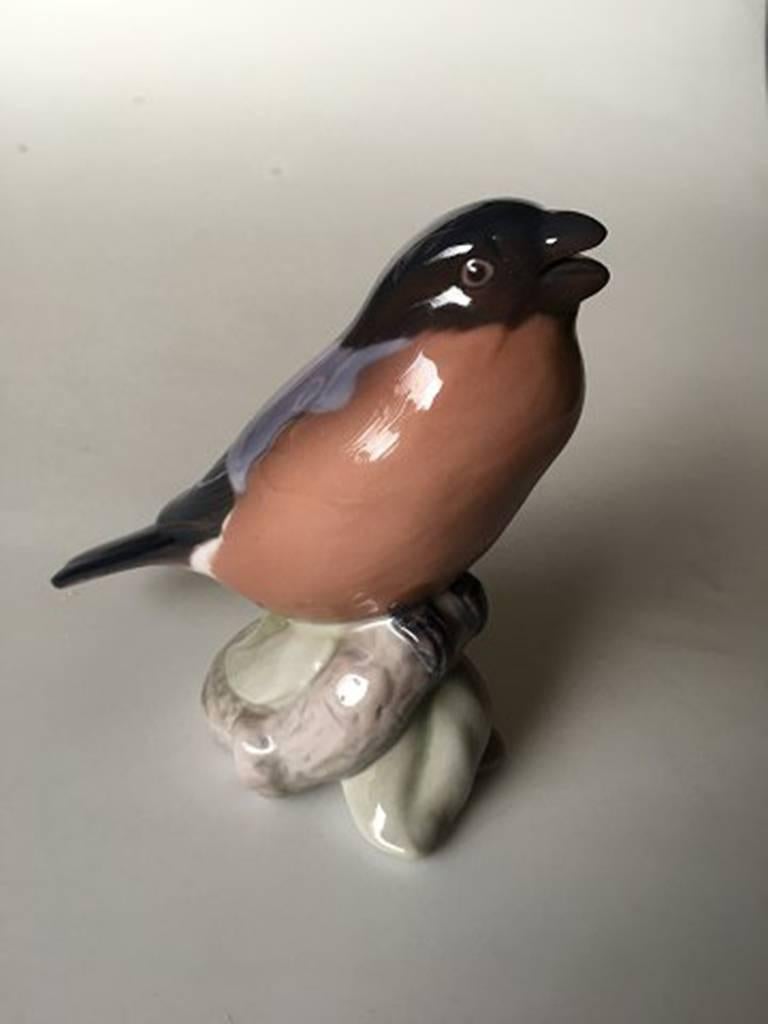 Danish Bing & Grondahl Figurine Finch #1909 For Sale