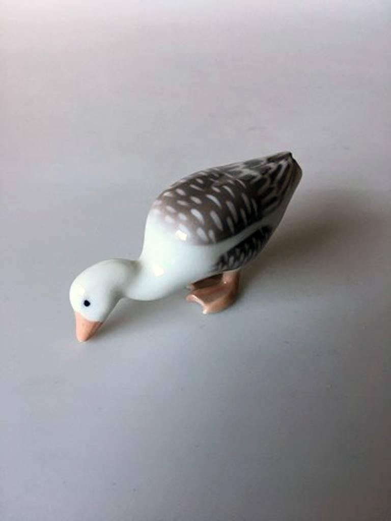 Bing & Grondahl figurine goose #1902. Measures 9 cm and is in good condition. Designed by Niels Nielsen.