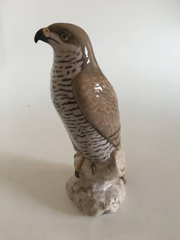 Bing & Grondahl figurine of a falcon or eagle #1892. Measures 28 cm and is in good condition. Marked as a second.