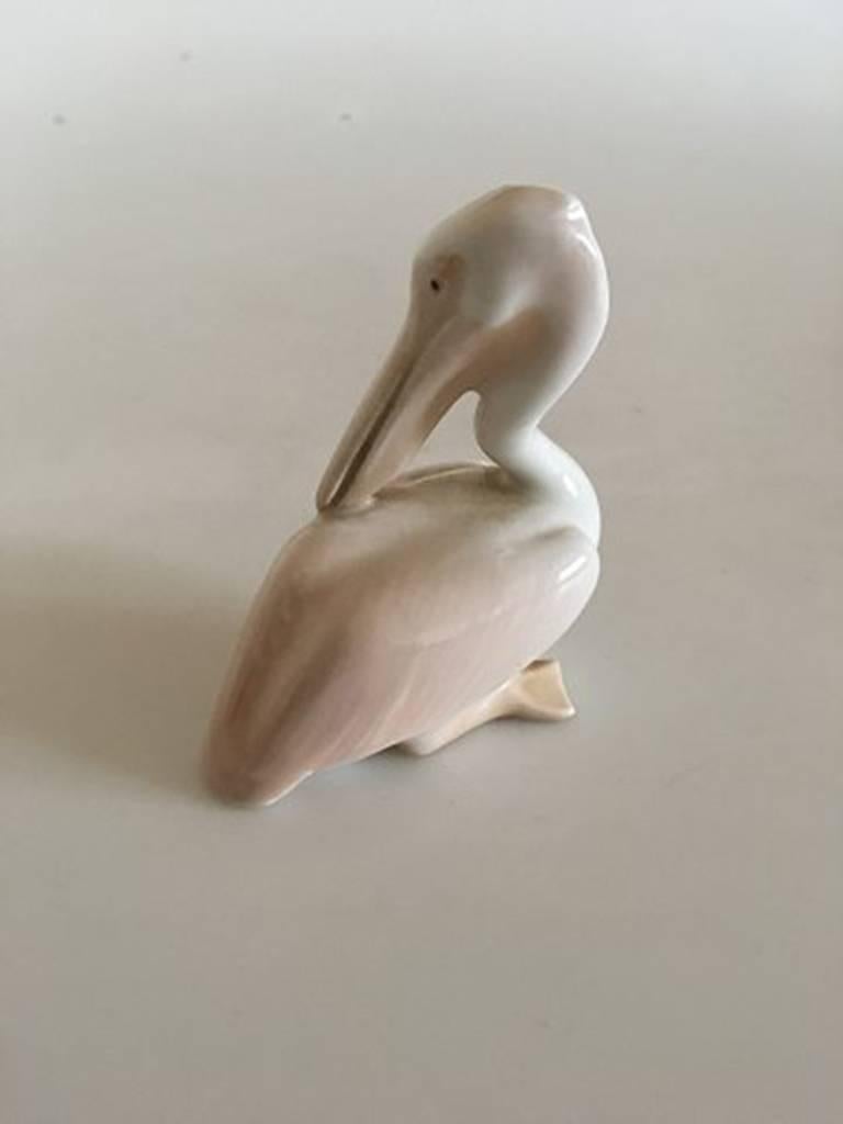 Bing & Grondahl figurine pelican #2139. Measures 10cm and is in perfect condition.