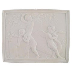 Bing and Grøndahl After Thorvaldsen, Antique Biscuit Wall Plaque with Putti