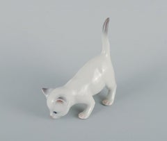 Bing and Grøndahl, kitten in porcelain. Mid-20th century.