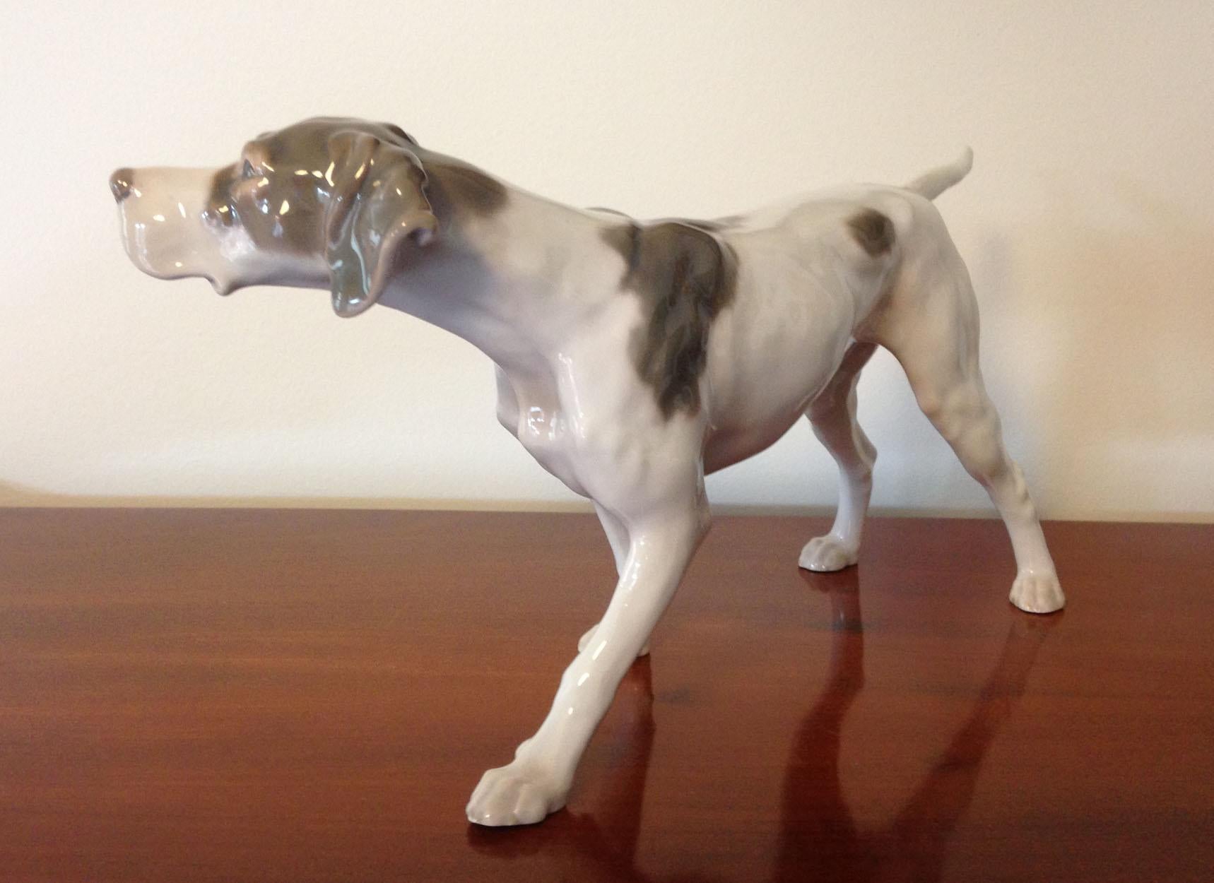Bing & Grondahl Porzellan-Punkthundfigur, Lauritz Jensen, ca. 1950er Jahre (Dänisch) im Angebot