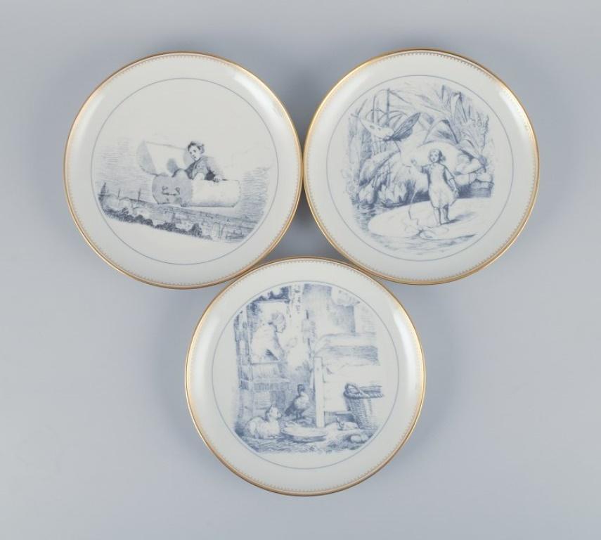 Bing & Grøndahl, un ensemble de onze assiettes en porcelaine avec des motifs de H.C. Andersen. Excellent état - En vente à Copenhagen, DK