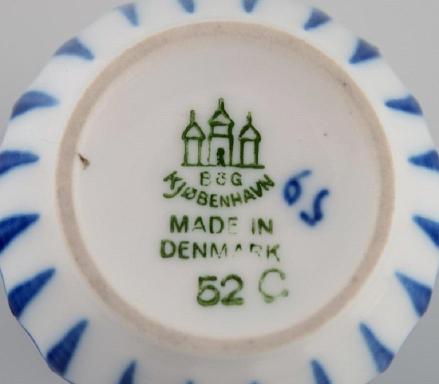 20th Century Bing & Grøndahl Blue Fluted Mustard Jar, Model Number 52C. Mid-20th C