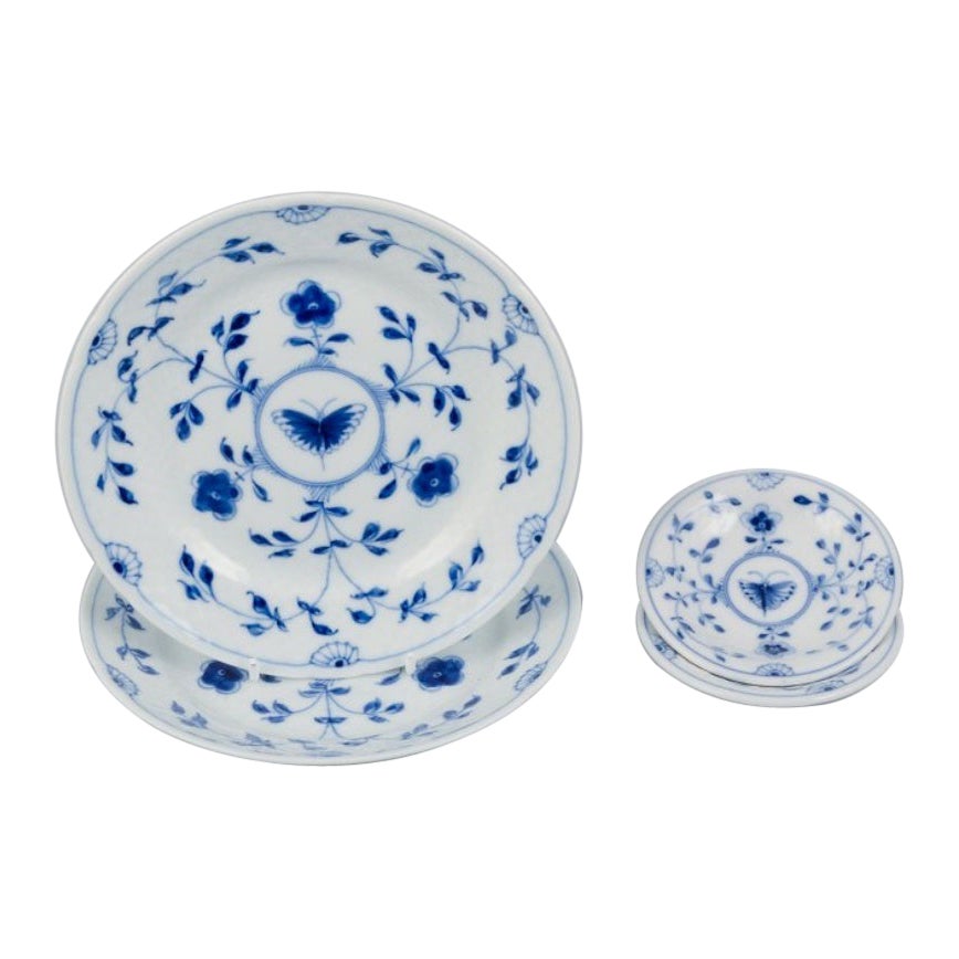 Bing & Grøndahl, Butterfly. Two Porcelain Plates and Two Small Bowls, 1930s For Sale