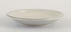 Bing & Grøndahl Colombie. Ensemble de sept assiettes profondes en grès.