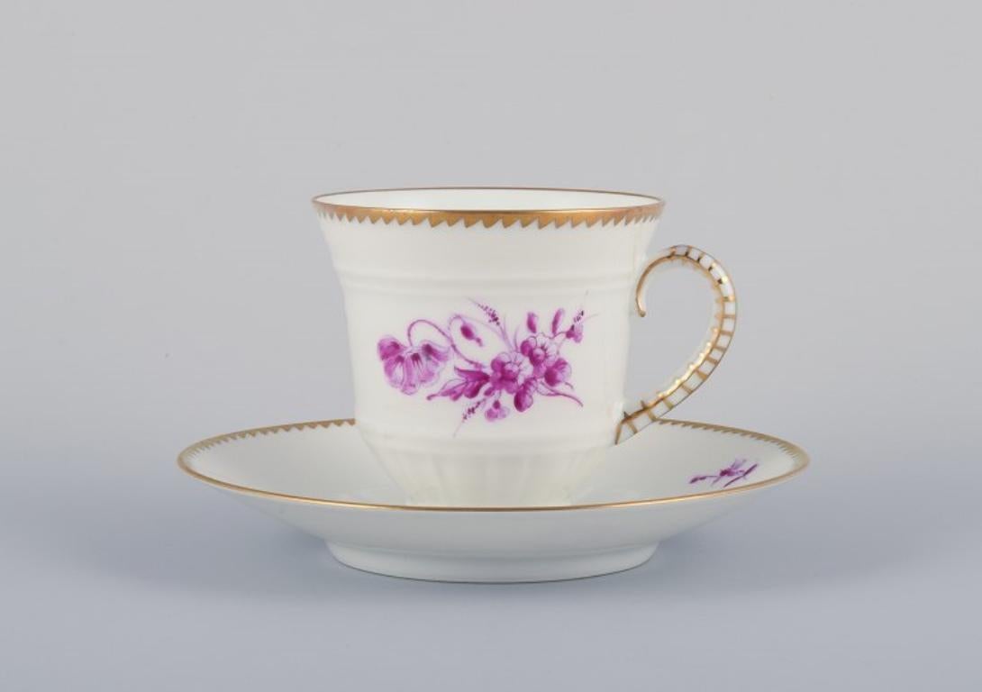 Danish Bing & Grøndahl, Denmark. Set of five coffee cups and saucers, 1920s For Sale