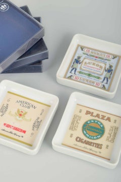 Bing & Grøndahl, Denmark. Set of three square porcelain ashtrays. 1980s