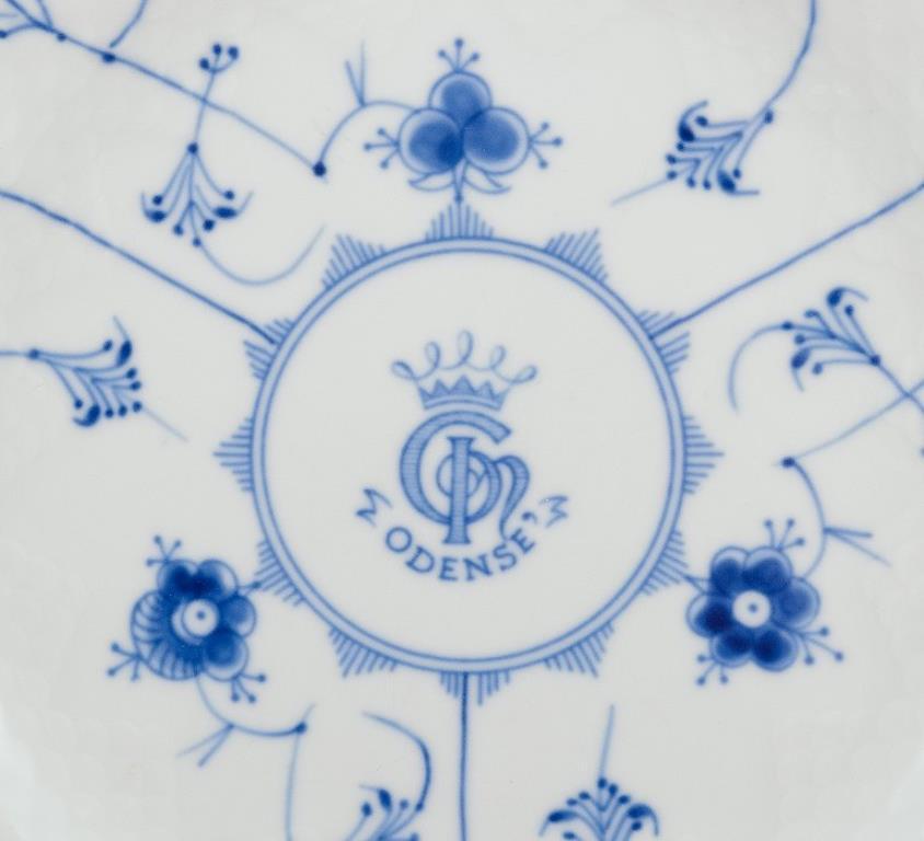 Porcelain Bing & Grøndahl. Four Blue Fluted dinner plates. Hotel/restaurant porcelain.