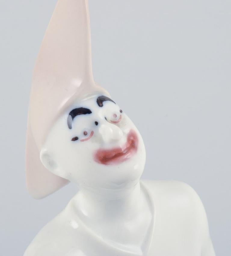 Bing & Grøndahl, statuetta di Pierrot in porcellana. In condizioni ottime in vendita a Copenhagen, DK