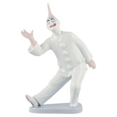 Bing & Grøndahl, Pierrot porcelain figurine. 