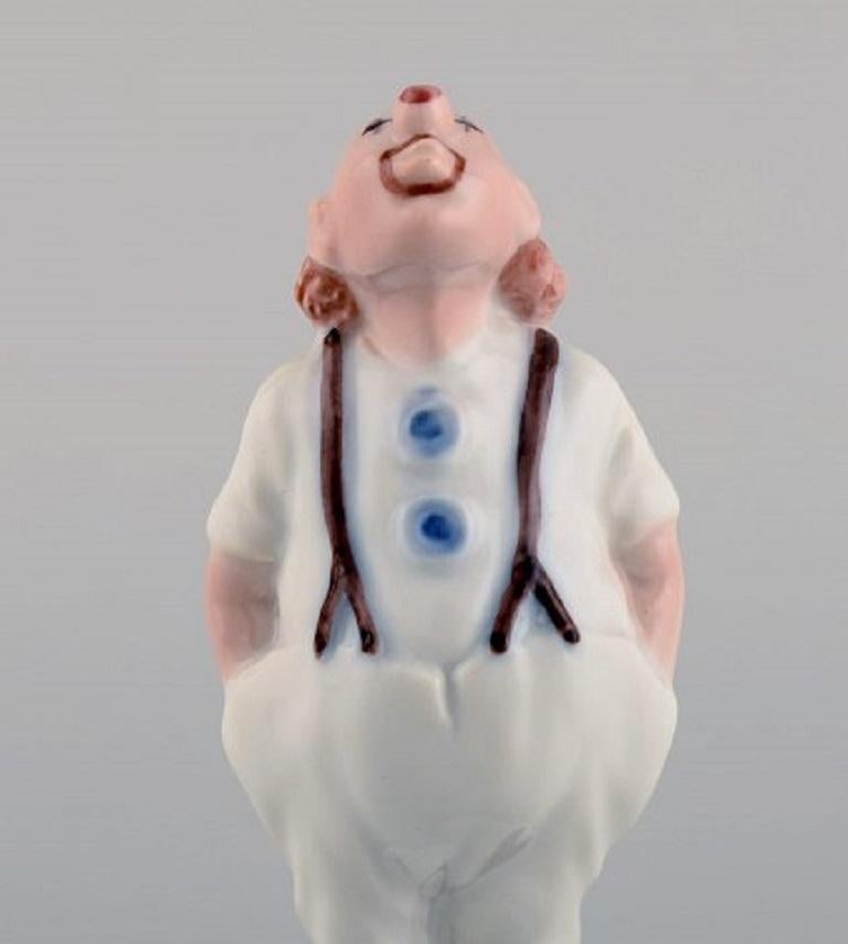 Scandinavian Modern Bing & Grøndahl Porcelain Figure, Clown, Model Number 2510 For Sale